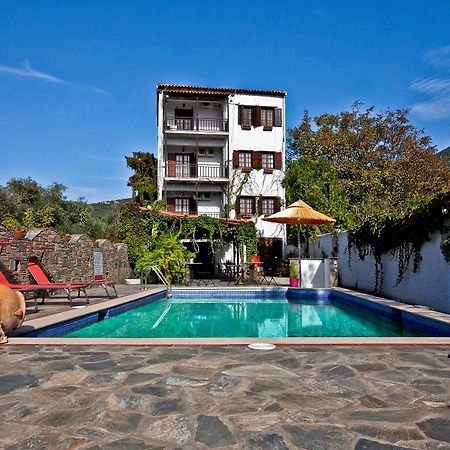 Seranides Boutique Hotel กาโตกัตซา ภายนอก รูปภาพ