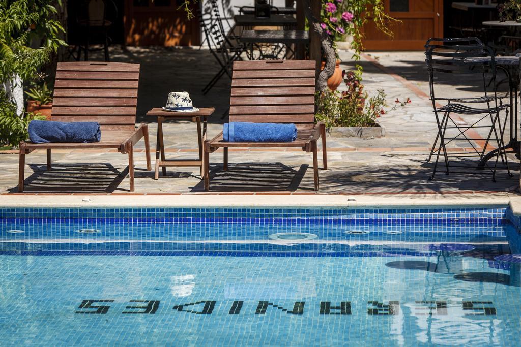 Seranides Boutique Hotel กาโตกัตซา ภายนอก รูปภาพ
